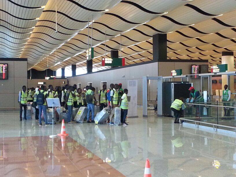 Trafic de drogue à l'AIBD : Arrestation d'une sud-africaine convoyant de l'héroïne et qui accouche d'un prématuré lors de sa détention.