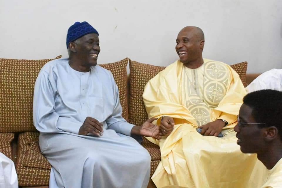 Le maire de Dakar, Barthélemy Dias reçu à Tivaouane (images )