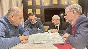 Polonais, tchèque et slovène : trois Premiers ministres européens en visite à Kyiv