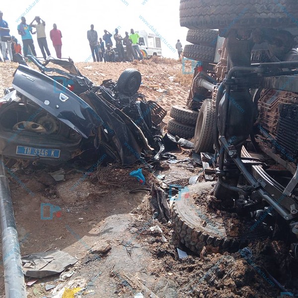 Accident sur le pont de Mballing : 04 morts sur le coup... ( IMAGES )