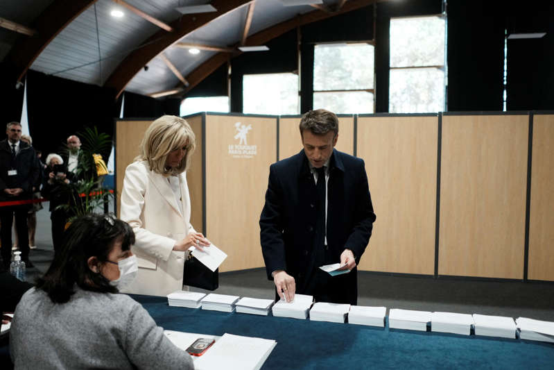 Élection présidentielle : les douze candidats à l'Élysée ont voté