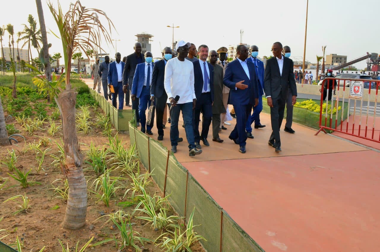Corniche de Dakar : Macky Sall demande le respect des délais et réaffirme sa volonté d'offrir aux dakarois un parc forestier urbain moderne.