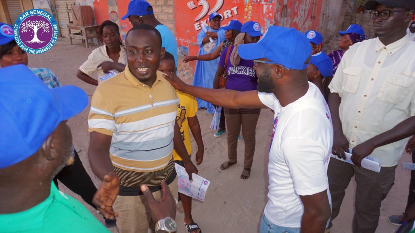 Législatives : visite de proximité de Thierno Bocoum de la coalition Aar Sénégal (Vidéo et Photos)