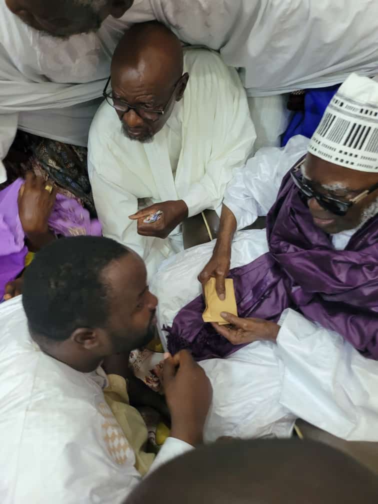 Le célèbre Cheikh Gadiaga béni par le khalif, Serigne Mountakha Bachir Mbacké