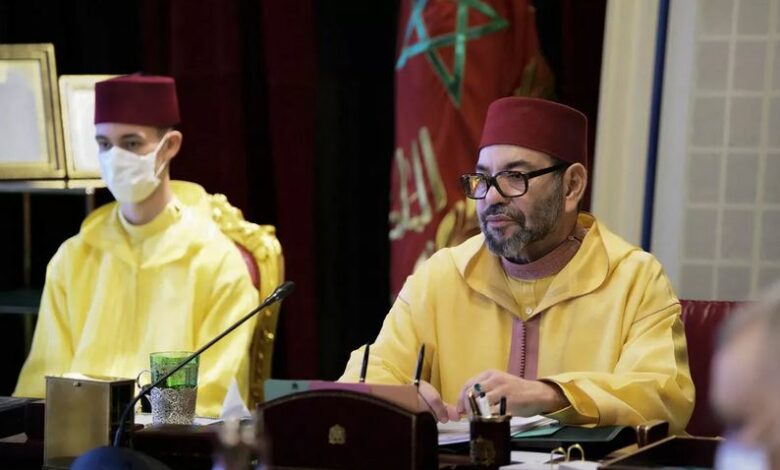Des diplomates marocains suspendus après avoir été détroussés par des femmes rencontrées sur Tinder