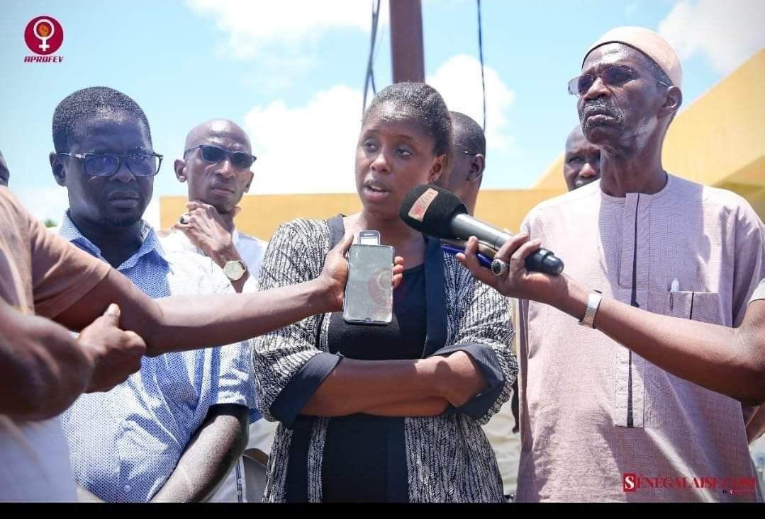 Gabrielle Kane reçoit les prières et bénédictions de Thierno Samassa et des érudits du Fouta