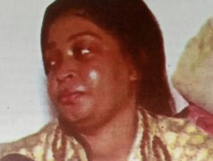 Affaire de l'héritage de la famille du milliardaire feu Serigne Mor Dia  Sa veuve convoqué à la Dic aujourd'hui après sa sortie dans la presse Affaire de l'héritage de la famille du milliardaire feu Serigne Mor Dia  Sa veuve convoqué à la Dic aujourd'hui après sa sortie dans la presse