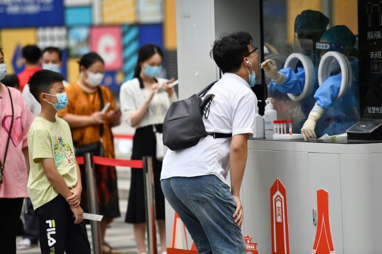 Covid: la Chine confine une ville de plus de 20 millions d'habitants