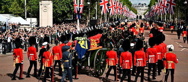 Funérailles d'Elizabeth II, ligue des Nations... À la une cette semaine