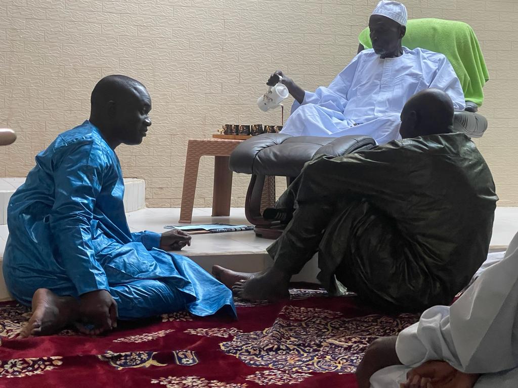 Le ministre de l’Agriculture, du développement rural et de la sécurité alimentaire, Aly Ngouille, reçu par Serigne Cheikh Saliou Mbacké