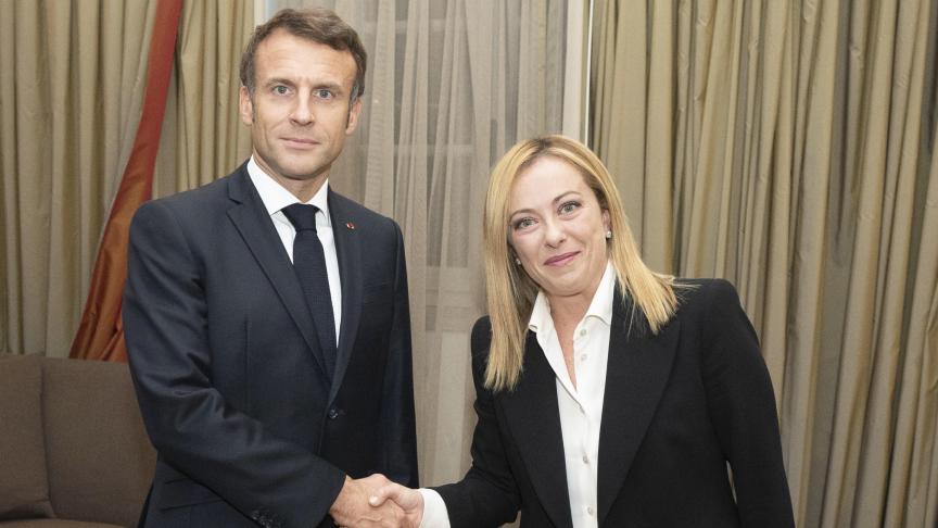 A Rome, Macron premier dirigeant étranger à rencontrer Meloni