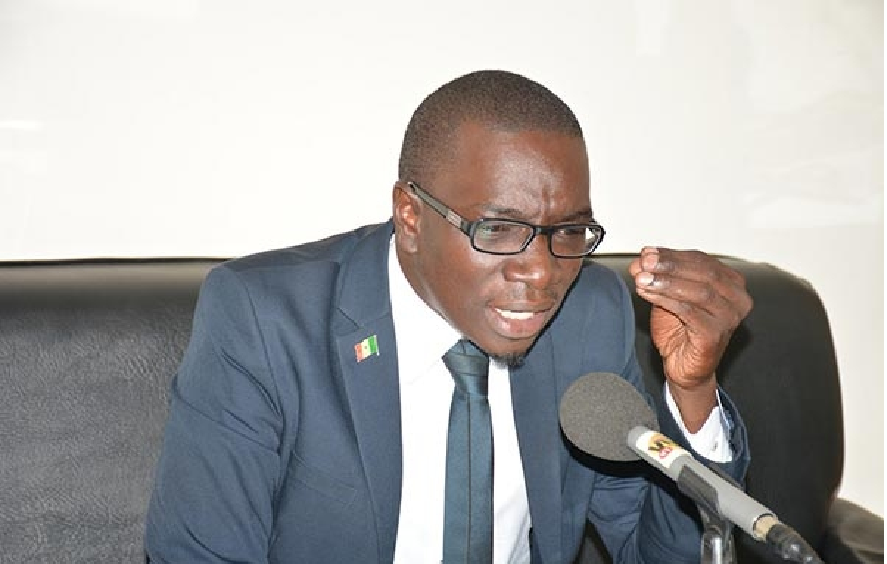 Le ministre Moussa Thiam charge encore PAN : « Il n'a même pas de carte de presse »