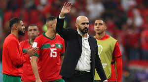 COUPE DU MONDE I APRÈS LA DÉFAITE CONTRE LES BLEUS I REGRAGUI PERD LA TÊTE HAUTE : "ÇA N'ENLÈVE RIEN À CE QU'ON A FAIT"