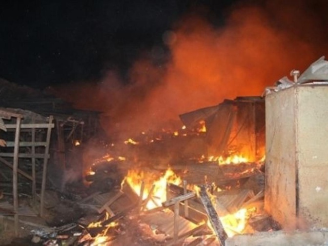 Incendie d'une rare violence à Saint-Louis : Deux enfants à l'origine du feu