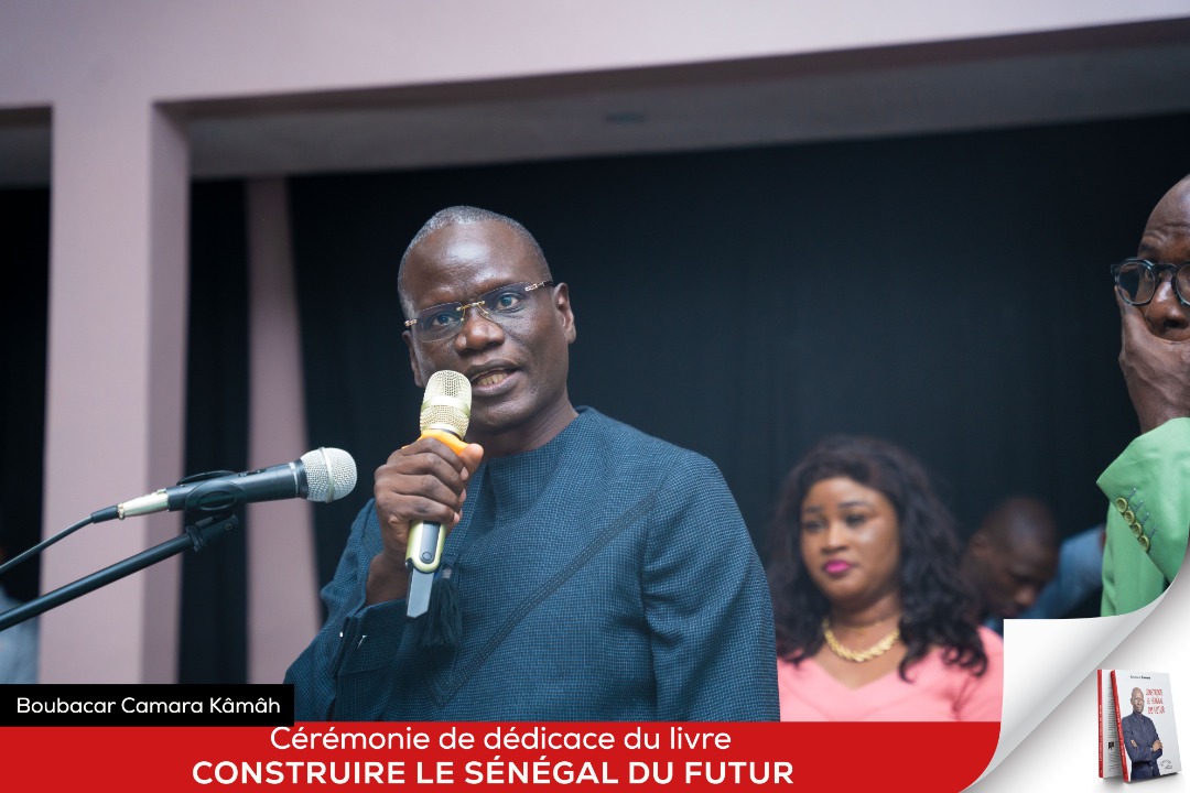 CÉRÉMONIE DE DÉDICACE DE L’OUVRAGE « CONSTRUIRE LE SENEGAL DU FUTUR »  Boubacar Camara, patronyme du grand TER en marche présente un nouveau projet de société