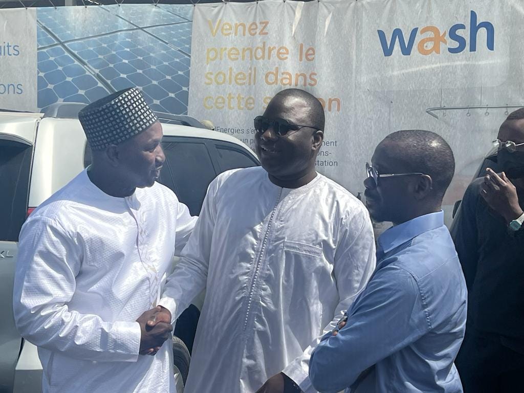 Meeting interdit-  La délégation  de Yewwi rallie de pied ferme Mbacké ... où un impressionnant dispositif sécuritaire veille au grain 
