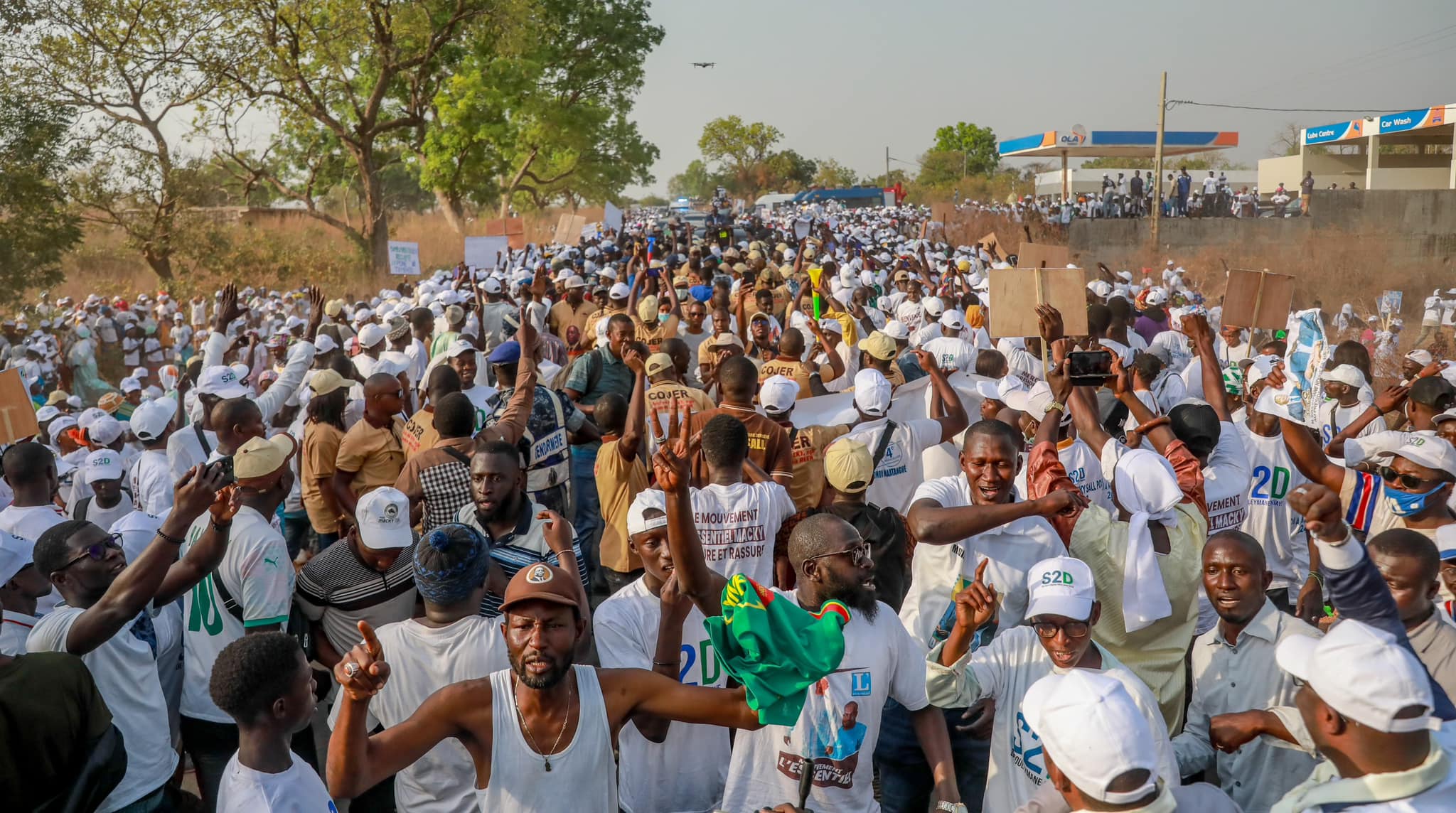 SEDHIOU- Bel accueil au Président Macky Sall  (IMAGES)