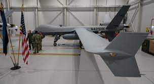 Guerre en Ukraine : un avion de chasse russe accusé d'avoir percuté un drone américain