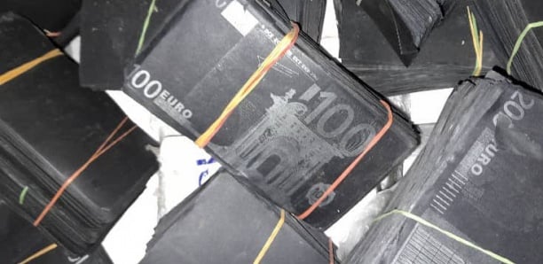 Lutte contre le trafic de faux billets : la brigade de gendarmerie de Keur Massar met la main sur des billets noirs d’une contrevaleur de 20 millions francs.