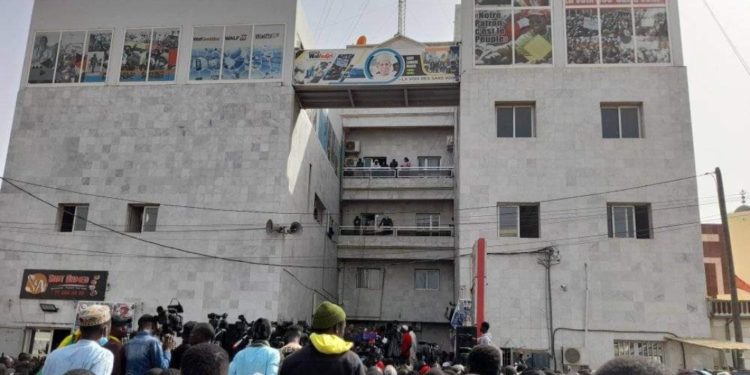 Non aux fossoyeurs de la Liberté de la Presse (Par Me Cheikh NIASS)