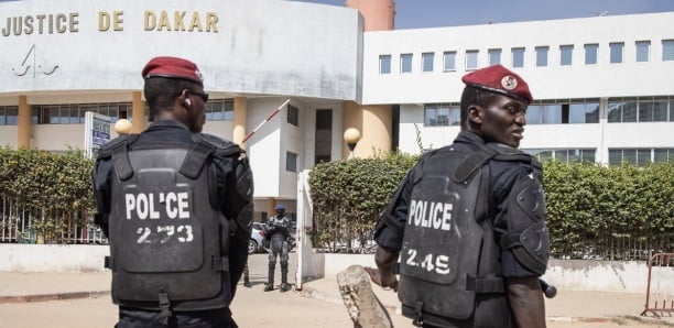 Des centaines de ‘’manifestants’’ déférés : Atmosphère de ‘’Pakétass’’ à la cave du tribunal de Dakar