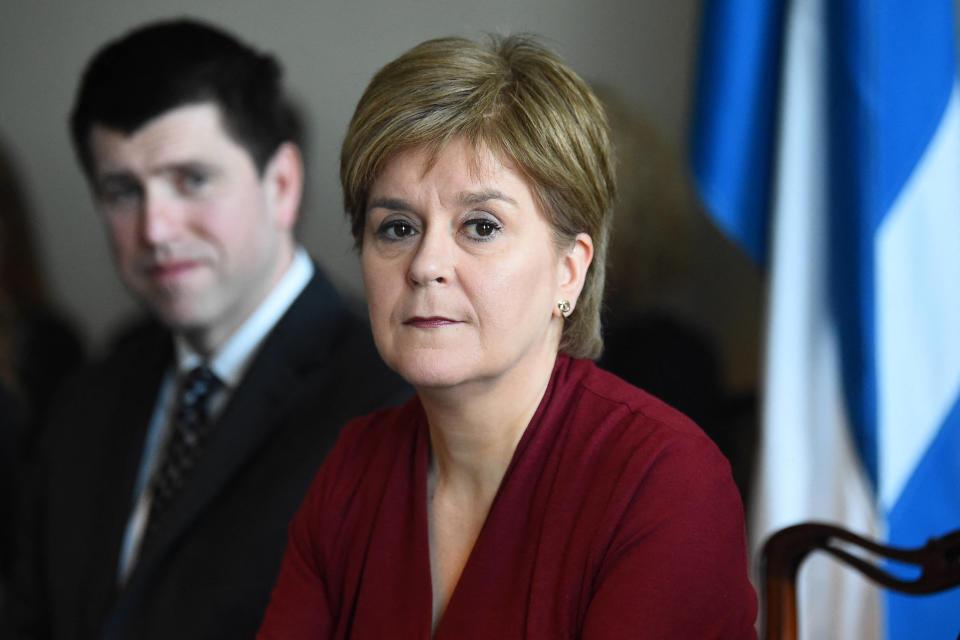 L'ex-Première ministre écossaise Nicola Sturgeon clame son "innoncence" après sa garde à vue
