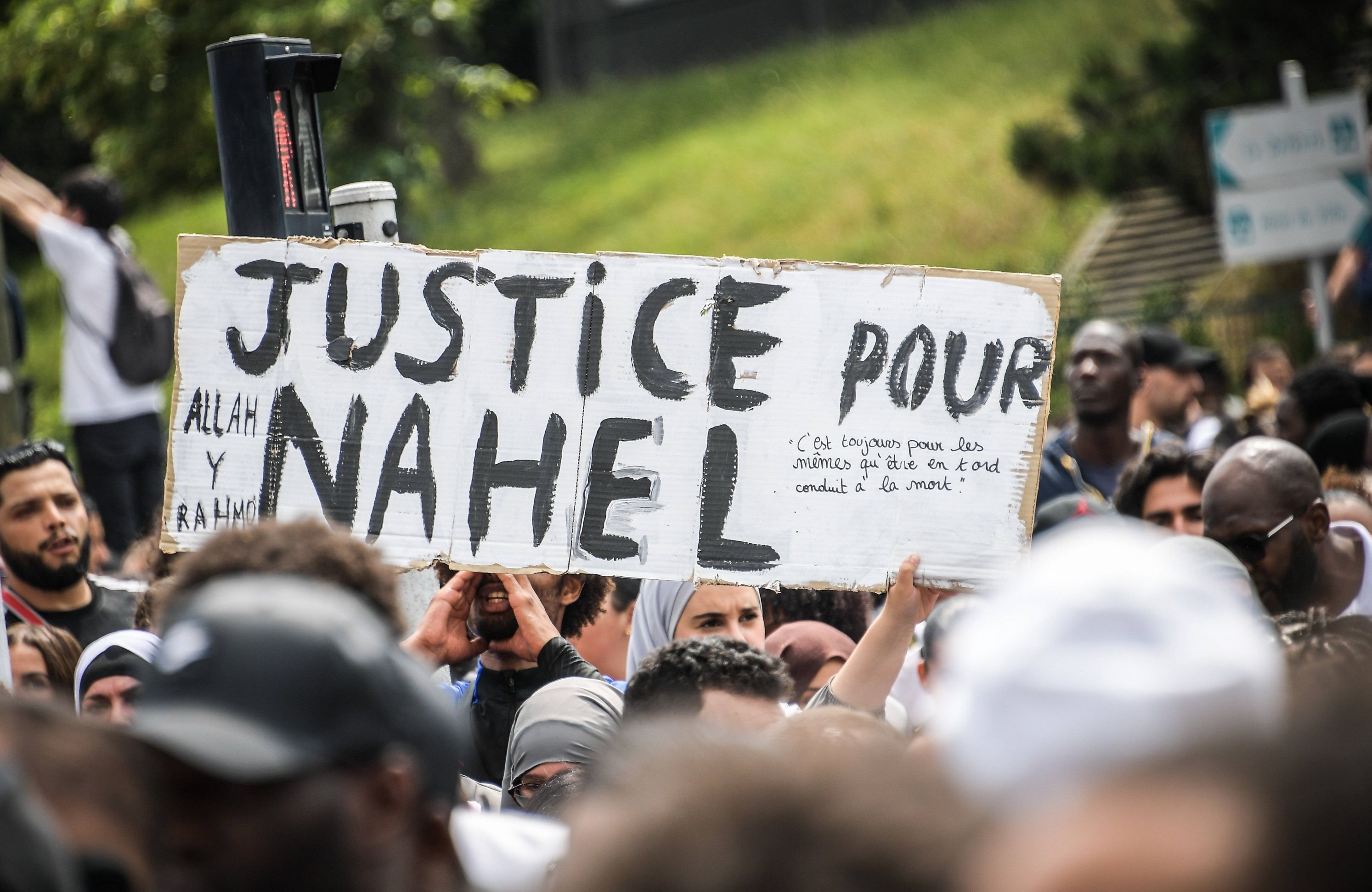 Mort de Nahel : les obsèques de l'adolescent sont prévues samedi, annonce le maire de Nanterre