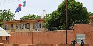 L’ambassadeur de France au Niger a quitté le pays, après des semaines de tensions