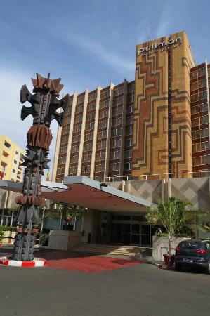 LOUM DIAGNE LOGE AU PULLMAN DEPUIS PLUS DE 20 ANS LOUM DIAGNE LOGE AU PULLMAN DEPUIS PLUS DE 20 ANS