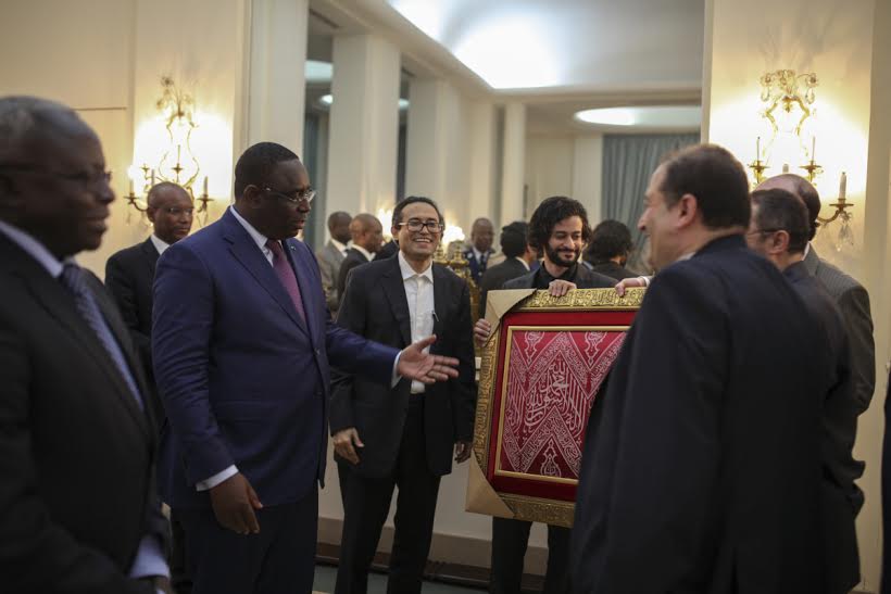 ​Le Président de la République a reçu la famille Burkhan, connue dans l'hébergement des pèlerins sénégalais à la Mecque.