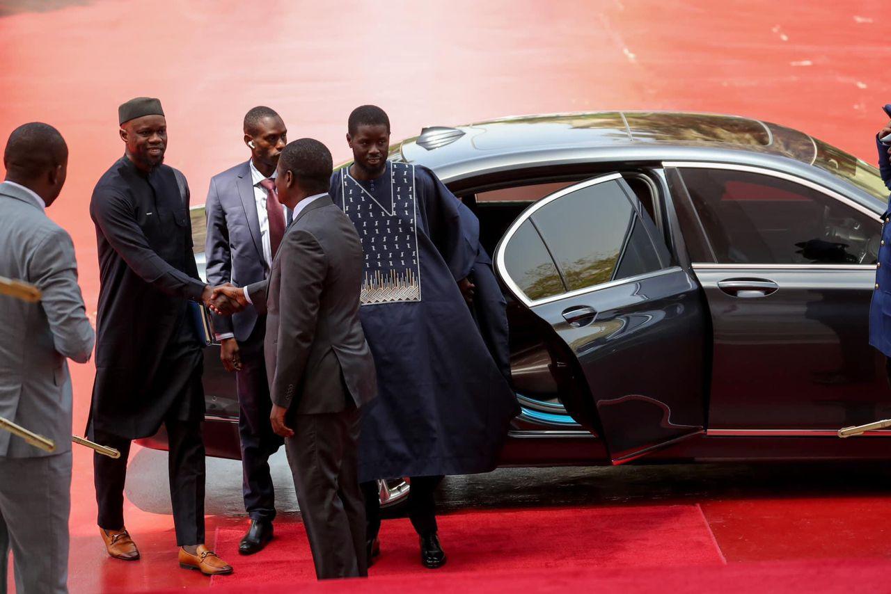 Macky Sall a reçu son successeur Bassirou Diomaye Faye et...Ousmane Sonko (IMAGES)