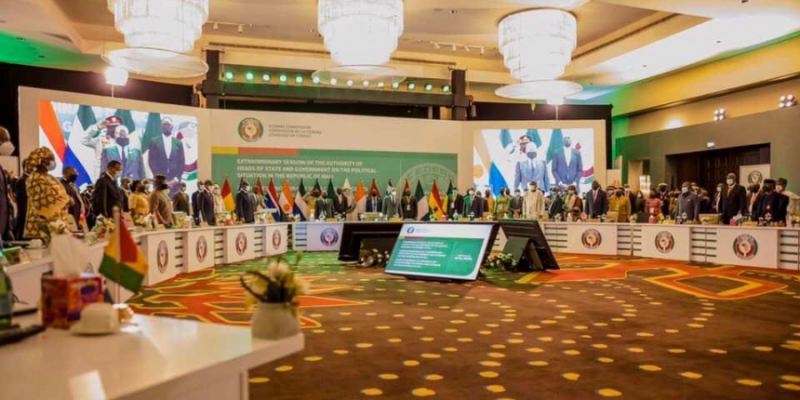 BURKINA, MALI, NIGER : LA CEDEAO DÉCIDE DE CRÉER UNE COMMISSION ADHOC DE MÉDIATION ET DE RÉCONCILIATION…