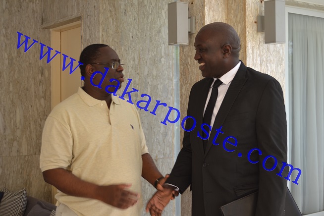 Le Président Macky Sall a rencontré  des Dg et cadres pour...