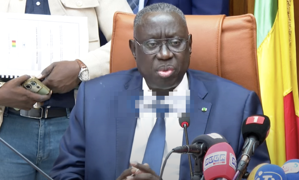 Général Jean Baptiste Tine: « Il y a eu 16 meurtres ces 02 derniers mois (…) Nous luttons farouchement contre l’insécurité » Général Jean Baptiste Tine: « Il y a eu 16 meurtres ces 02 derniers mois (…) Nous luttons farouchement contre l’insécurité »