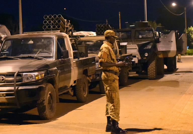URGENT! Burkina Faso : l'armée donne l'assaut contre la caserne des ex-putschistes