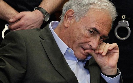Dominique Strauss-Kahn visé par une enquête pour escroquerie