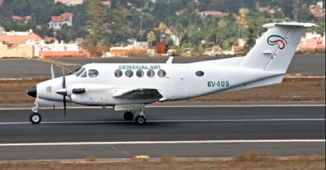 Enquête sur le crash d’un bimoteur au large de Dakar: un avion de Senegalair s’était déjà écrasé par le passé