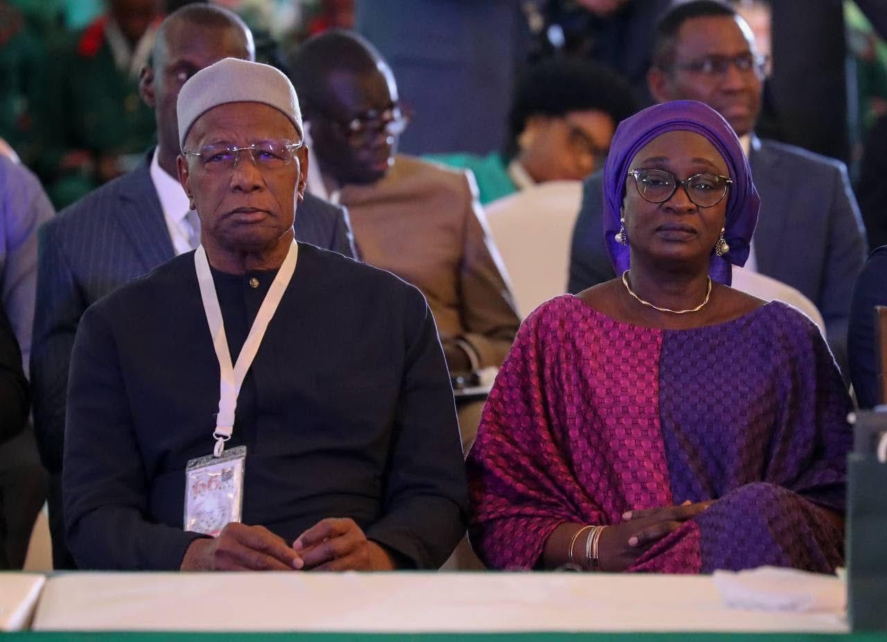 66ème session ordinaire de la CEDEAO à Abuja : la Conférence félicite le Président Faye pour ses efforts de médiation entre la CEDEAO et les pays de l’AES.