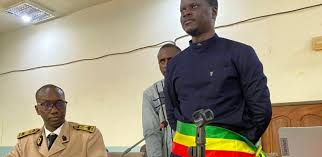 "Trahison", "échec"... : Frapp s'en prend au remplaçant de Ousmane Sonko à la Mairie de Ziguinchor
