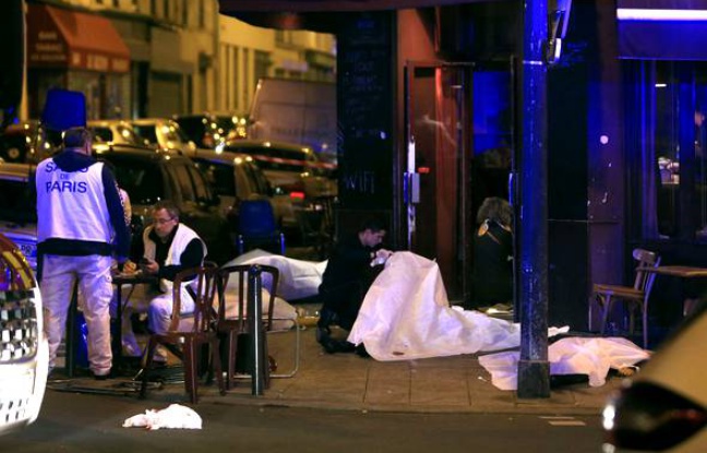 Attentats à Paris : au moins 120 morts
