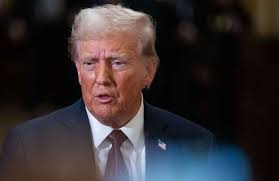 Donald Trump dispensé de peine après sa condamnation dans l'affaire Stormy Daniels