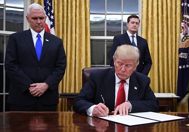 Trump signe un décret pour quitter l’OMS : quel impact sur les épidémies ?