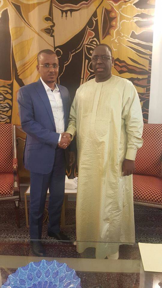 Que peut bien peaufiner Macky Sall en recevant des jeunes du Gabon? Que peut bien peaufiner Macky Sall en recevant des jeunes du Gabon?