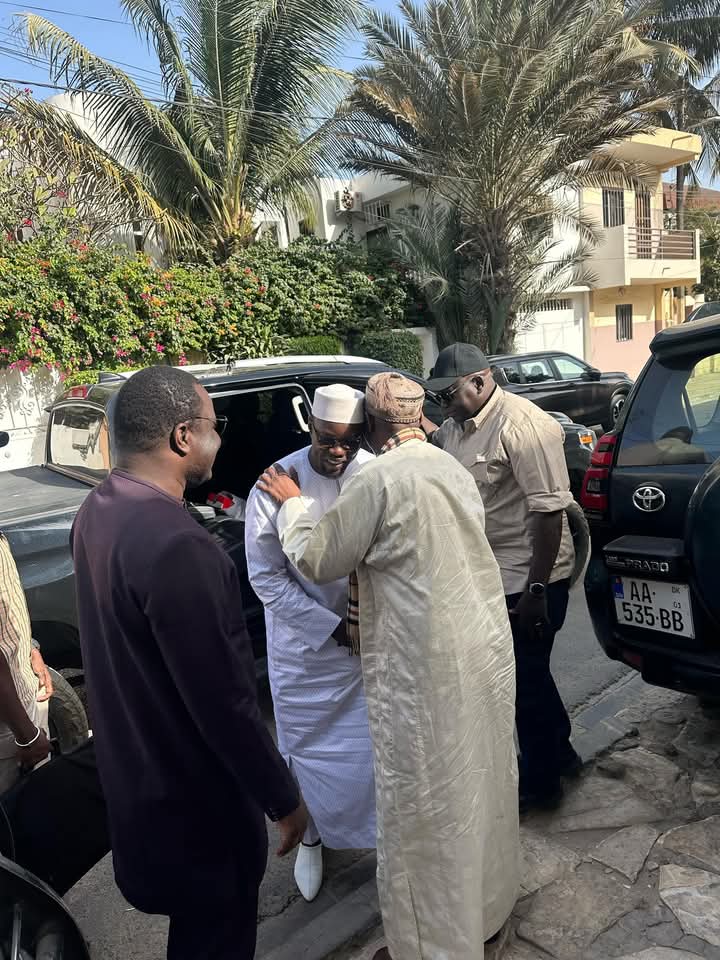 Dethie Fall devient-il  "l'homme de confiance absolue" du Pm, Ousmane Sonko ?