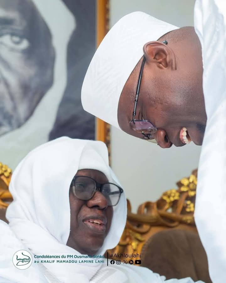 Le Pm,  Ousmane Sonko,  à Yoff pour présenter ses condoléances Le Pm,  Ousmane Sonko,  à Yoff pour présenter ses condoléances