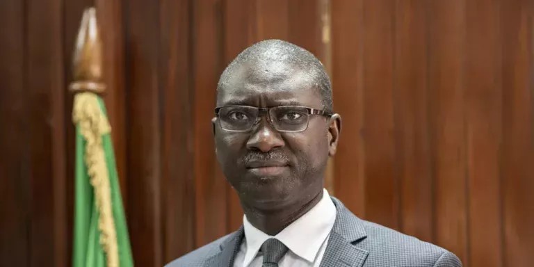 Accusé d’escroquerie, Ismaila Madior Fall menace de faire de gros déballage