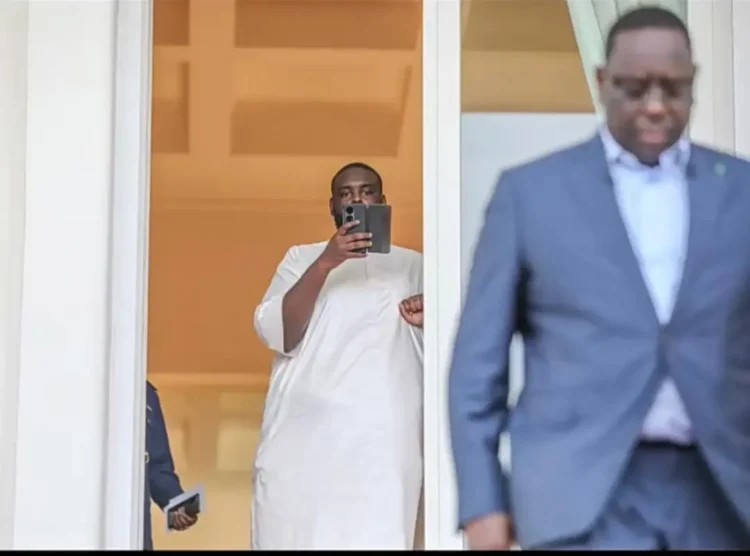 Blanchiment 125 milliards : le fils de Macky SALL convoqué par le Pool judiciaire financier