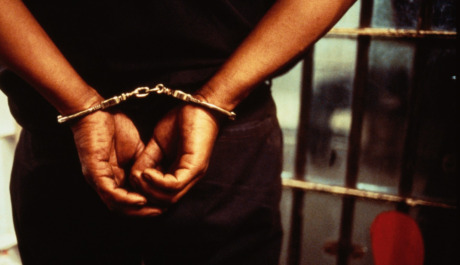 Dakar- Deux Gambiens arrêtés par la Sureté Urbaine en possession de 2 milliards  en billets noirs