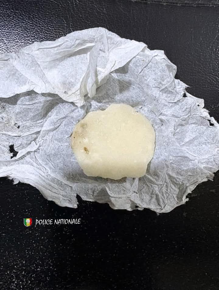 Trafic de drogue dure à Yoff- Un individu de nationalité étrangère mis aux arrêts par l'OCRTIS Trafic de drogue dure à Yoff- Un individu de nationalité étrangère mis aux arrêts par l'OCRTIS