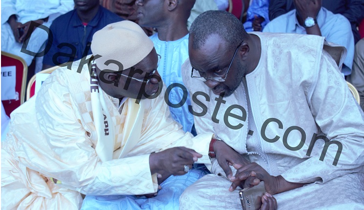 Abdou Karim Sall : "Mbao va réélire le Pr Macky Sall avec un score de 80% (...) Je lance un appel solennel à une union sacrée à tous les responsables de la banlieue (...) Abdou Karim Sall : "Mbao va réélire le Pr Macky Sall avec un score de 80% (...) Je lance un appel solennel à une union sacrée à tous les responsables de la banlieue (...)